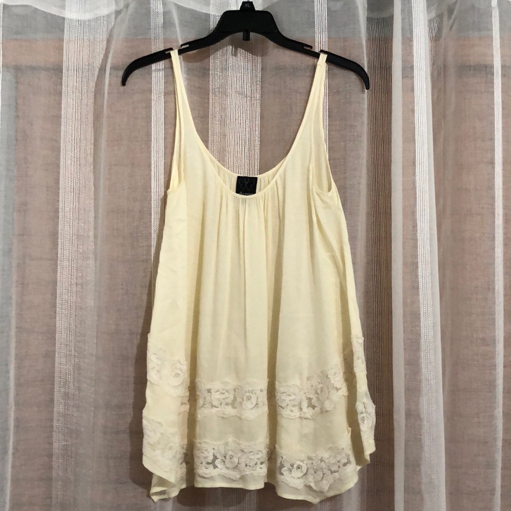 Ella moss top